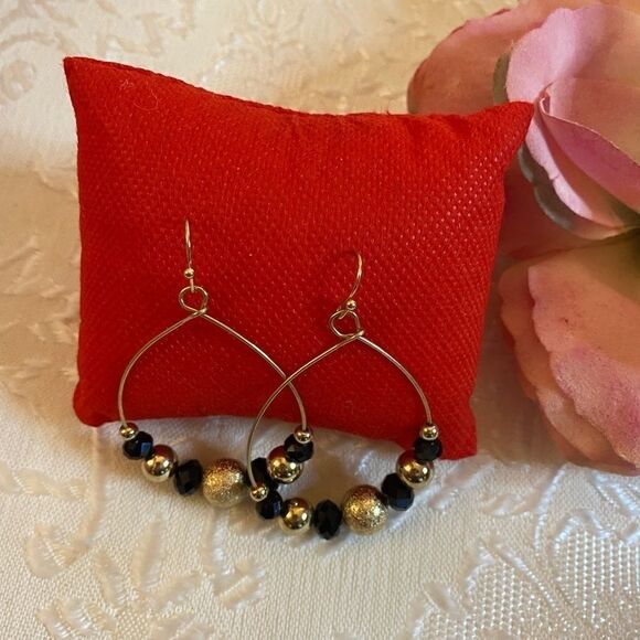 💥Nickel Free Black and Gold Dangle Drop  fashion cute Earrings - Picture 1 of 11